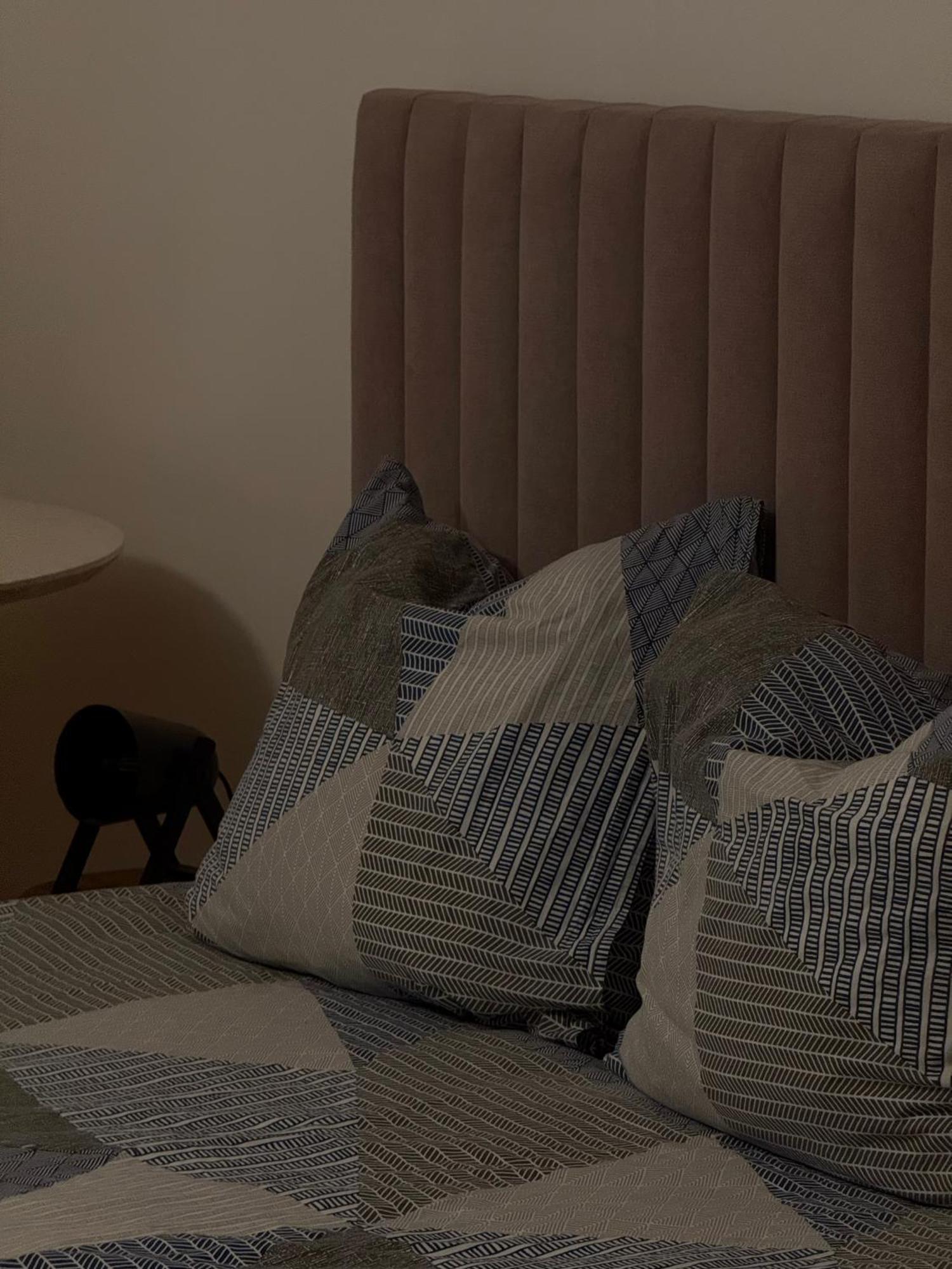 12 Min Paris - Parking Prive Gratuit - Wifi - Netflix - Balcon * Enghien-les-Bains